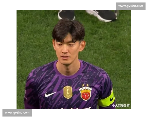 颜骏凌压阵，薛庆浩、于金永加盟：国足东亚杯门将新老交替解析