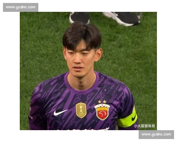 颜骏凌压阵，薛庆浩、于金永加盟：国足东亚杯门将新老交替解析